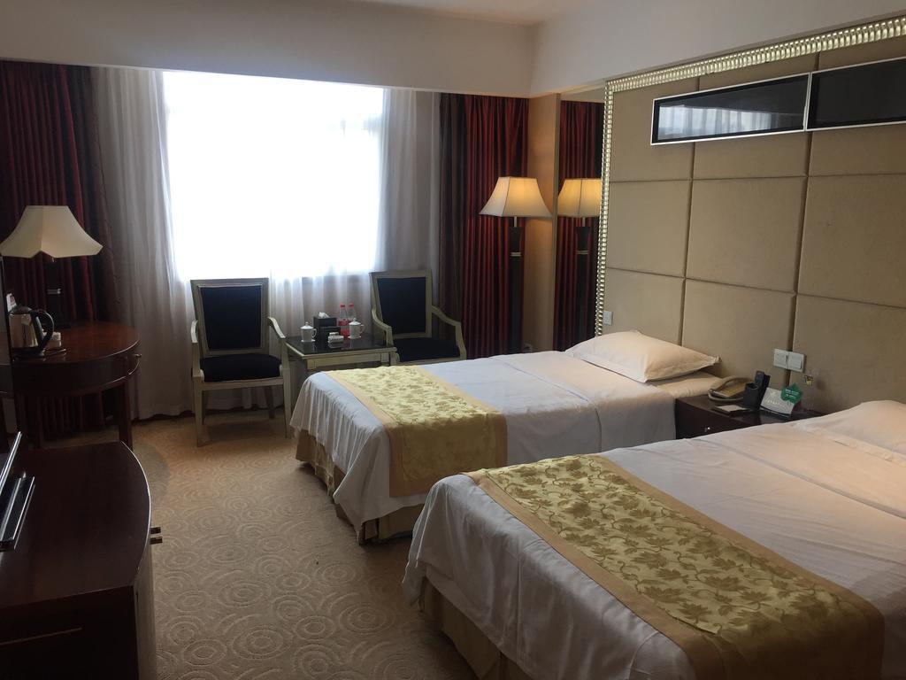 Yunheng Hotel Neijiang Exteriér fotografie
